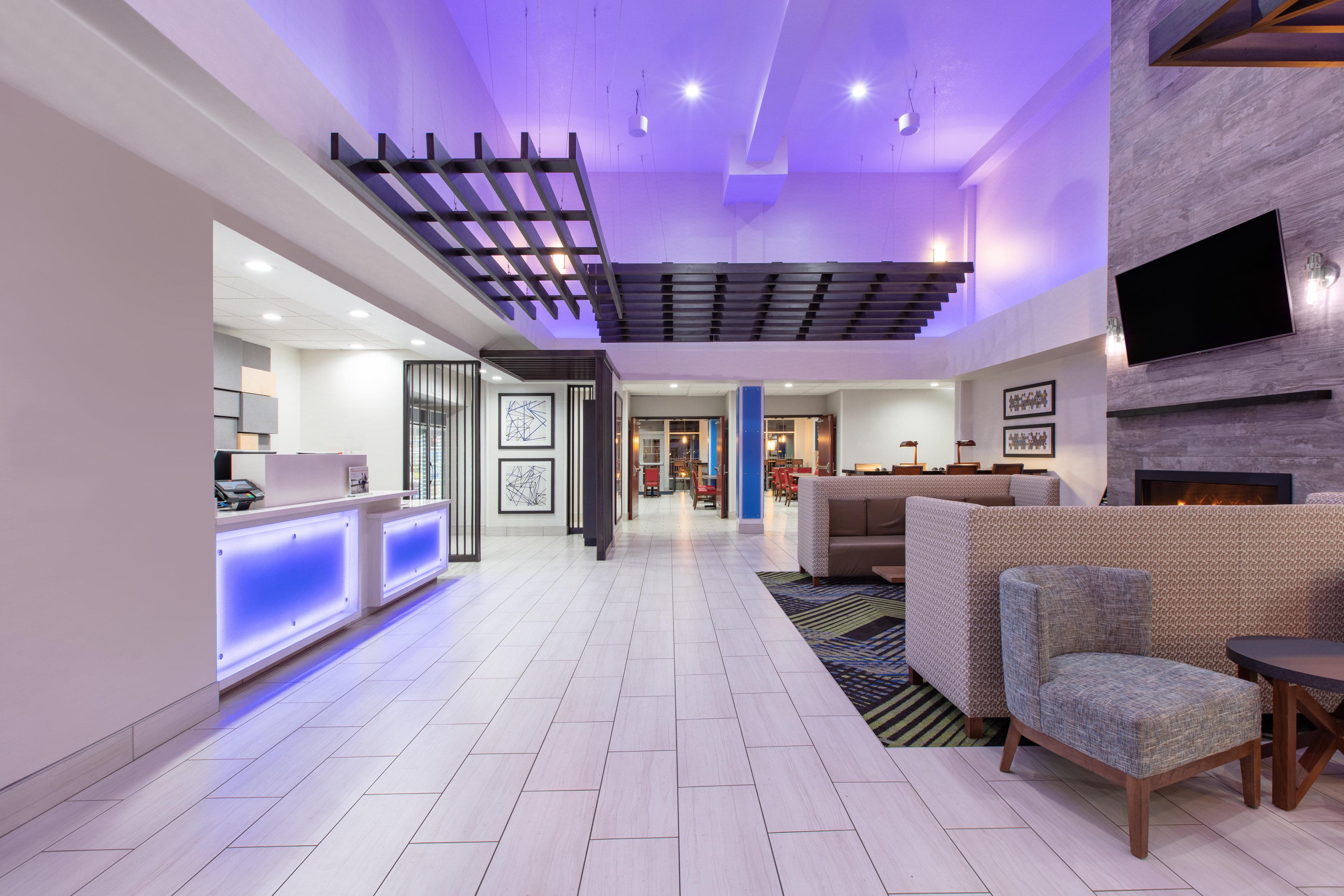 Holiday Inn Express Hotel & Suites Seaside Convention Center By Ihg Exterior foto